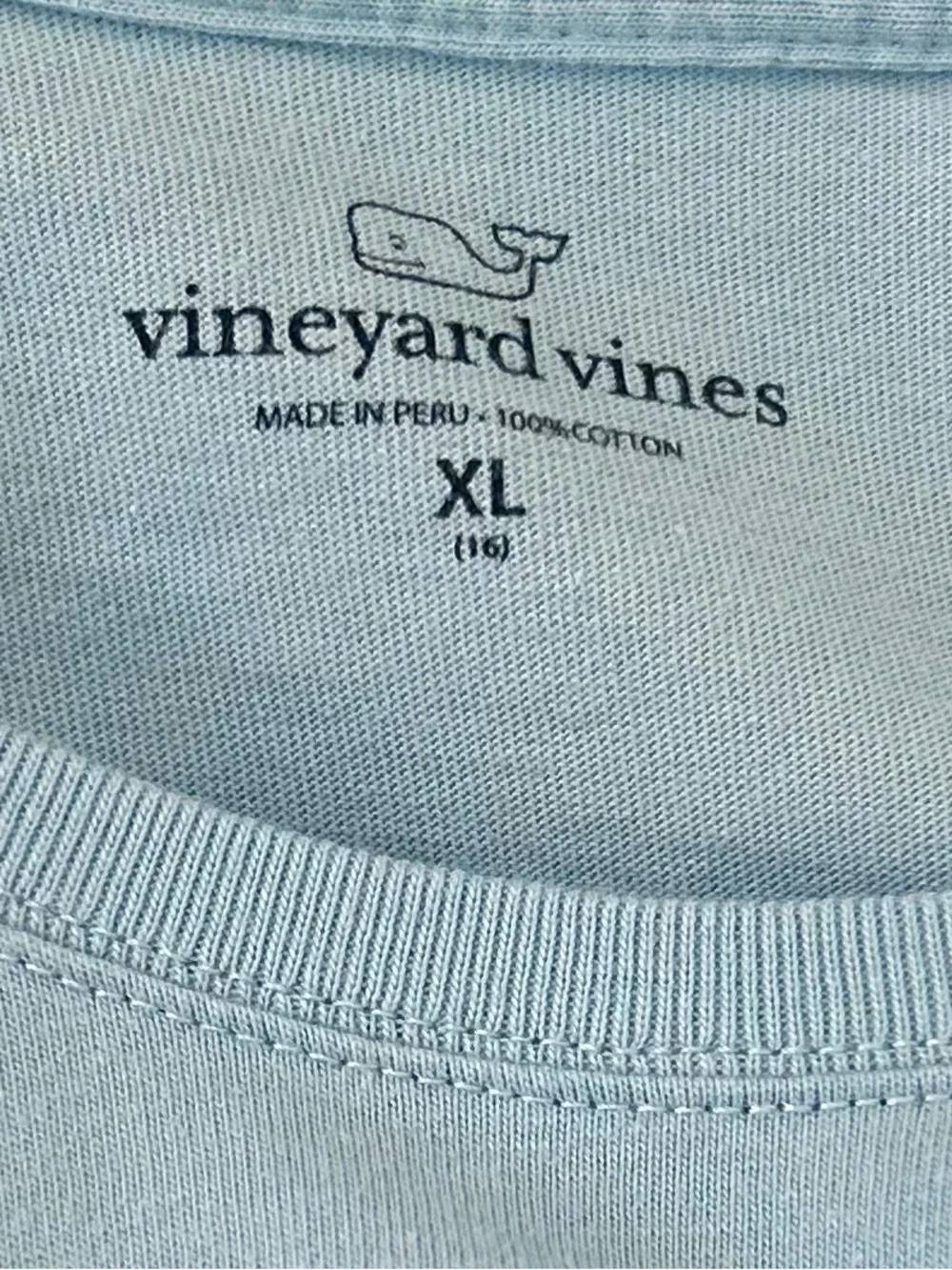 Girls Vineyard Vines Light Blue Long Sleeve Pocket Tee XL (16)